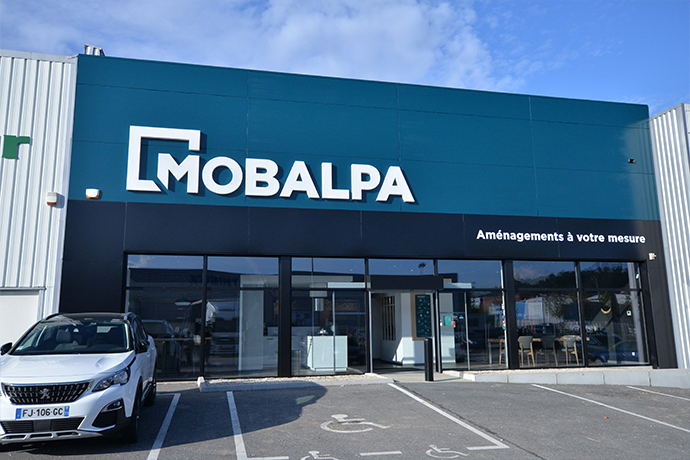 Mobalpa poursuit le déploiement de son nouveau 