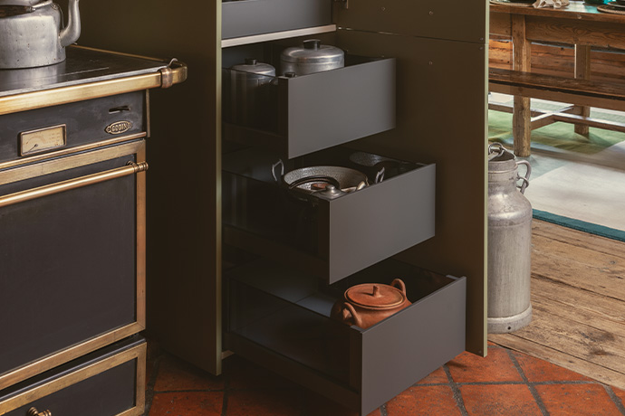 Mobalpa  et Sarah Poniatowski réinventent  l’art de vivre en chalet alpin