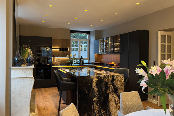 Cuisines Tendances dévoile un magasin Leicht inédit, le plus grand de France