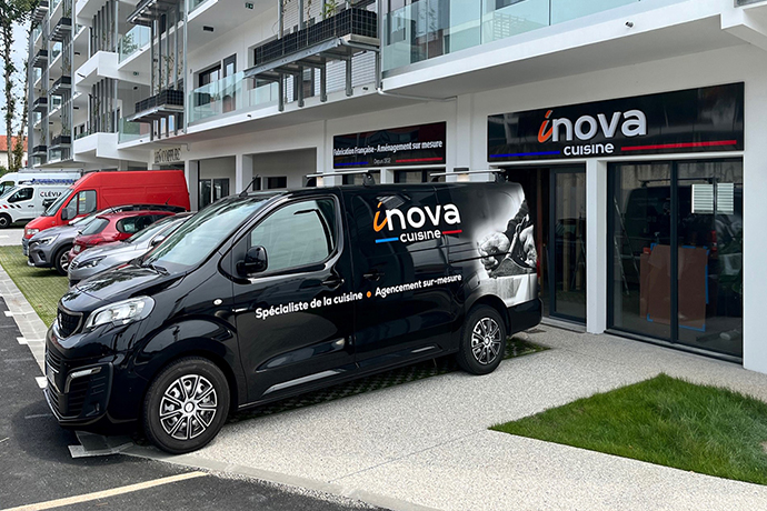 Inova Cuisine inaugure un nouveau showroom à Anglet