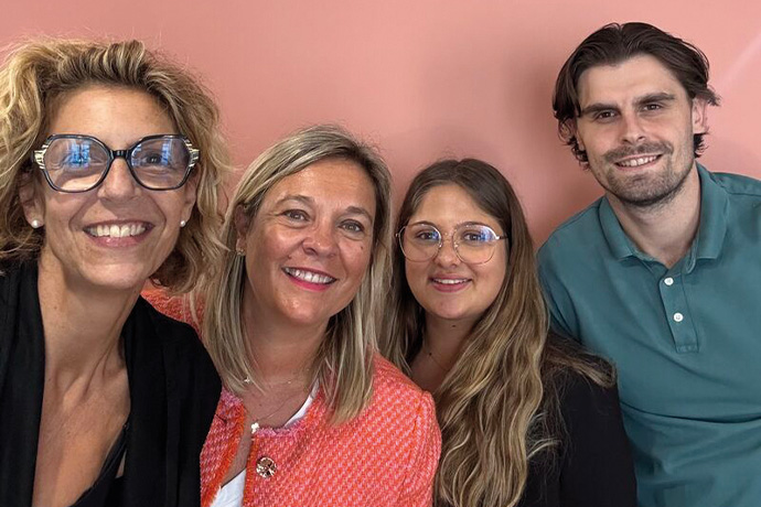 Amanda Clouzeau <em>« Un excellent vendeur fait parler le client »</em>