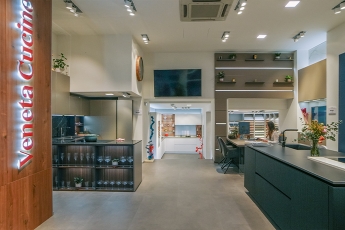 Un nouveau showroom Veneta Cucine à Biarritz