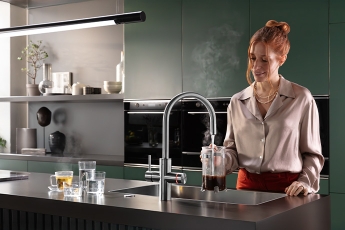 Avec le Mythos Water Hub 6-en-1, Franke propose l’eau bouillante instantanée