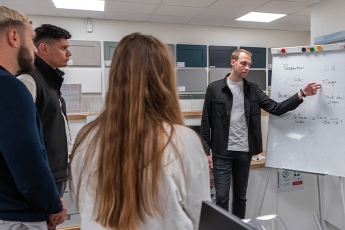 Howdens mise sur la formation