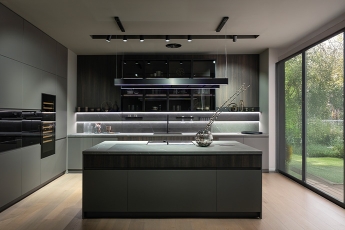 Salon du Meuble de Milan 2025 : Arredo3 électrise  la Milan Design Week 2025 avec design durable et innovations