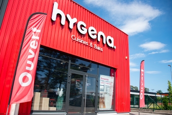 Hygena confie son développement en franchise au groupe Fournier