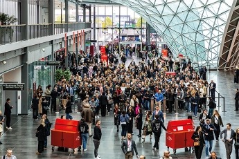 EuroCucina et une ouverture au Contract pour le Salone del Mobile 2026