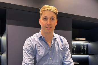 Louis Helle <em>« Nous cherchons des profils commerciaux avec un bon savoir-être »</em> 